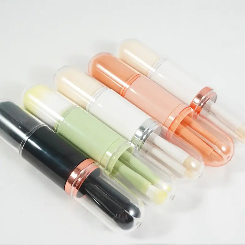 4-in-1 Retractable Mini Makeup Brush Set